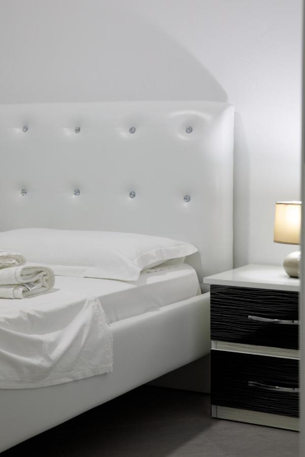 Grand Blue Aparthotel Sarandë Exterior foto