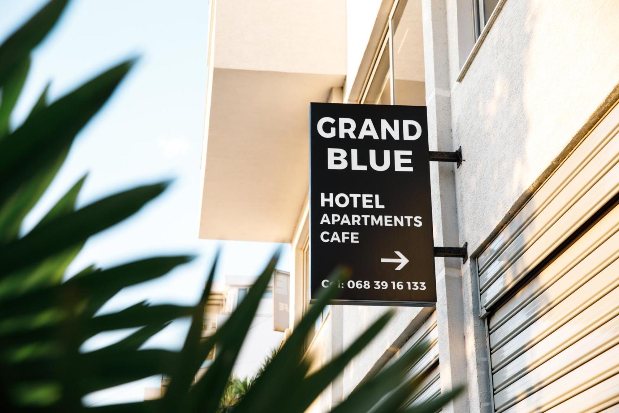 Grand Blue Aparthotel Sarandë Exterior foto